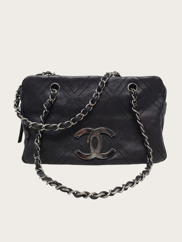 CHANEL Black Quilted Stitch Regular Tote Shoulder Bag 155455922