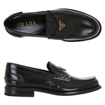 PRADA Lackleder-Metall-Logo-Loafer 25FW 2DB223 055 F0002 138934447