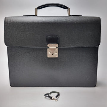 Louis Vuitton Taiga Leather Briefcase (M30032) 155486819