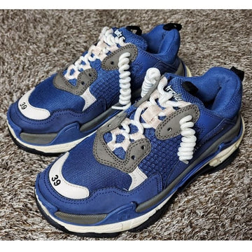 BALENCIAGA Triple S Sneaker Blau 39(260) 155520582