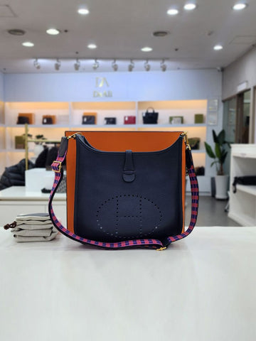 HERMES ネイビーゴールド金具ショルダーバッグ U刻印 29 155543791