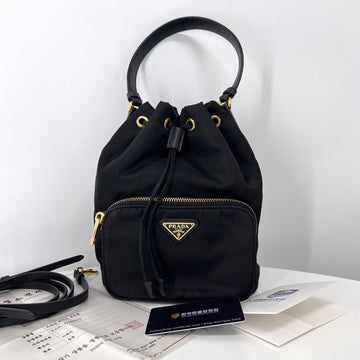 PRADA ナイロンバケットバッグ ブラック (1BH038) 155553795