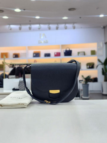 CELINE コンパクトミディアムショルダークロスバッグ179013 155629177