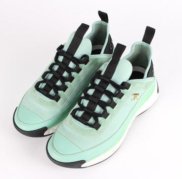 CHANEL Mixfaser-Sneaker mit CC-Logo in Mint 37,5 (245) 155667555