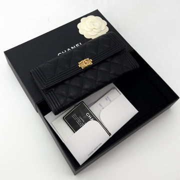 CHANEL キャビア ゴールド ボーイ フラップ ロング ウォレット 155719568