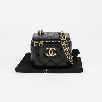 CHANEL コスメティックケースショルダークロスバッグ 155303815