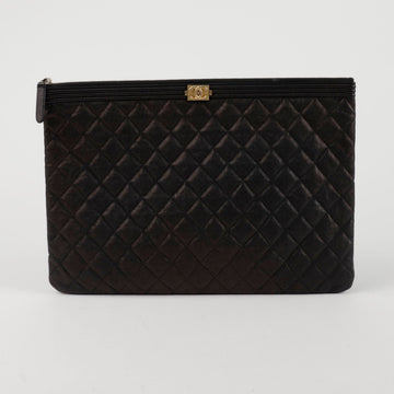 CHANEL キャビア ボーイ ラージ クラッチ A84407 155586615