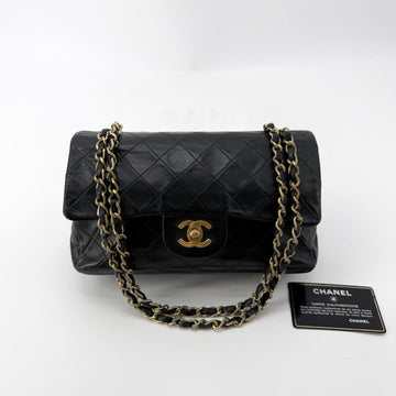 CHANEL ラムスキン クラシック スモール ショルダーバッグ 155808452