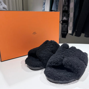 HERMES イズミール シアリングファー サンダルスリッパ 43 155879501