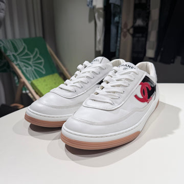 CHANEL Patent Logo New Runner Sneakers 41 155879524