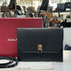 SALVATORE FERRAGAMO 光沢クラッチ 27 x 18 x 4cm 155887057 [P]