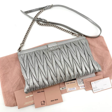 MIU MIU クラッチ兼クロスバッグ 5BF390 155887420