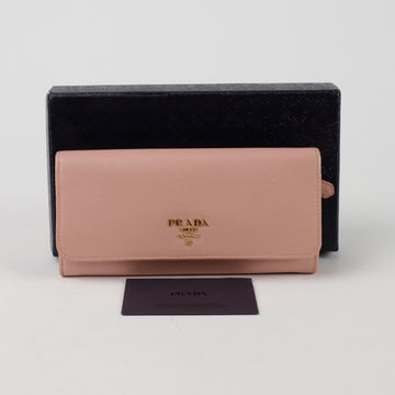 PRADA メタルロゴ長財布 154771301