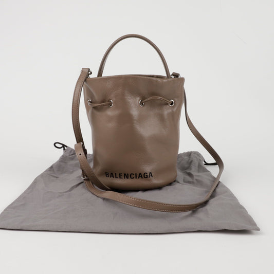 BALENCIAGA Everyday XS Drawstring Tote Schultertasche 638342 155486346 [P]