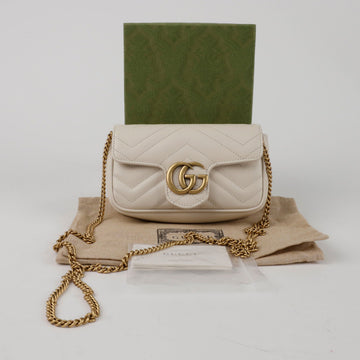 GUCCI GGマーモントスーパーミニチェーンクロスバッグ 476433 154994632