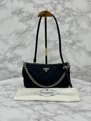 PRADA ポコノ キルティング チェーン クロスバッグ 155948050