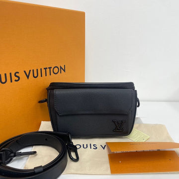 LOUIS VUITTON ウェアラブルウォレット M83563 155988921