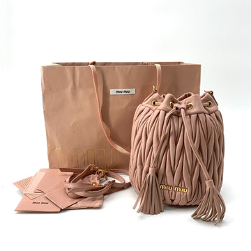 MIU MIU マテラッセ バケット クロスバッグ 5BE014 156003771