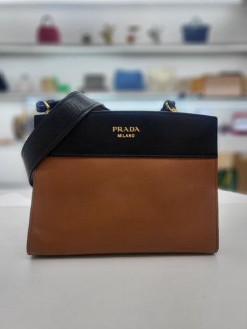PRADA ショルダークロスバッグ 1BC034 156051061
