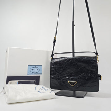 PRADA Etikette Klapp Schultertasche 156051976