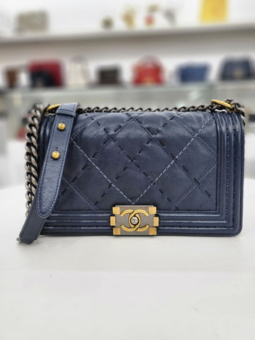 CHANEL Boy Bag Vintage Navy Small Shoulder Bag A92881 156158448