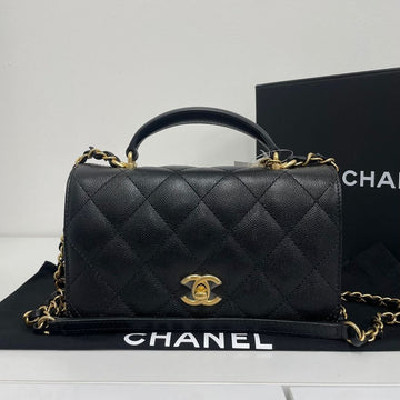 GUCCI ミニキャビアフラップバッグ 156162031