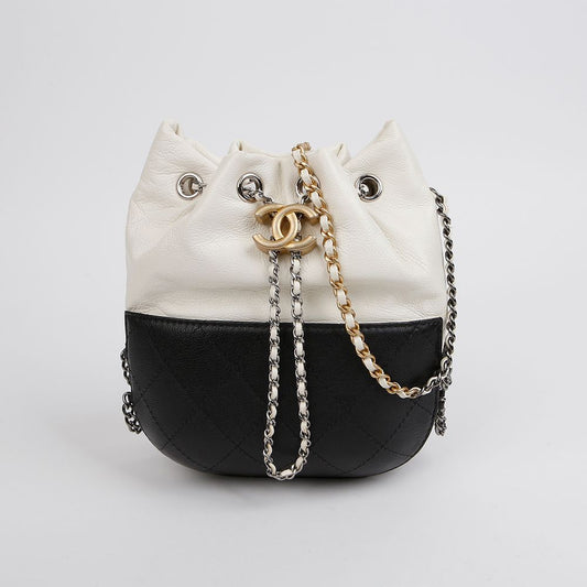 CHANEL Gabrielle Pearl Bucket Shoulder Crossbody Bag A98787 155923813 [P]
