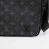 LOUIS VUITTON M44000 District PM Schulter Crossbody Bag 155936472 [P]