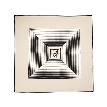 TOTEME SS26 レディース センタード モノグラム スカーフ 211853801 901 156243368
