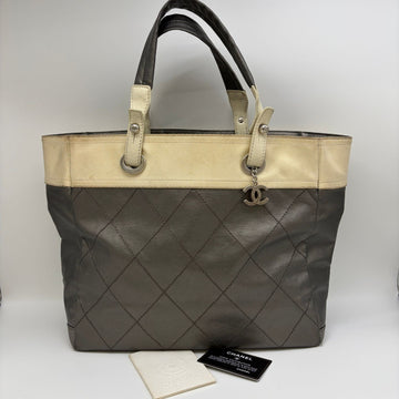 CHANEL Biarritz Quilted Tote Bag 156244069