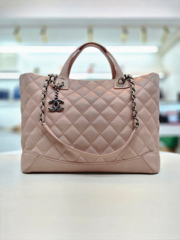 CHANEL ラムスキン ショッパーバッグ 2WAY 23番代 ショルダーバッグ A98606 156246113