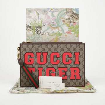 Gucci GG Tiger Strap Clutch 688378 155923007