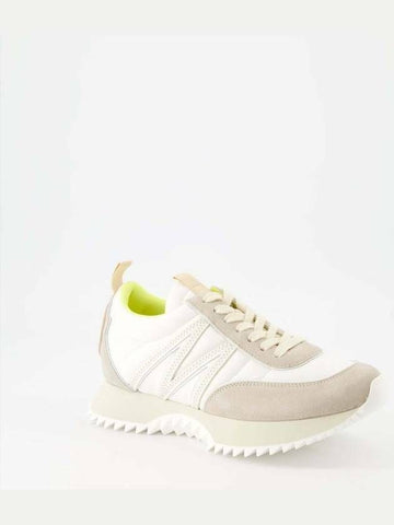 MONCLER スニーカー 4M00140 M4156 041 133042021
