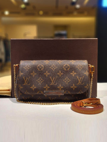 Louis Vuitton Monogram Favorite PM Crossbody Bag M40717 156458244