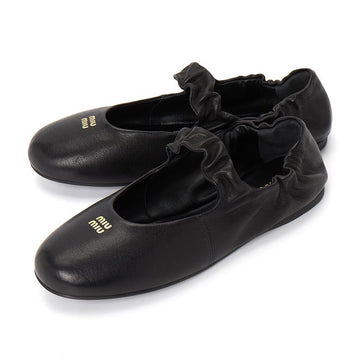 MIU MIU バレリーナ フラットシューズ 156485163 [P]