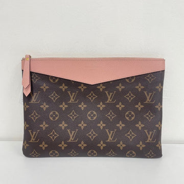 Louis Vuitton Daily Clutch M62942 156487111