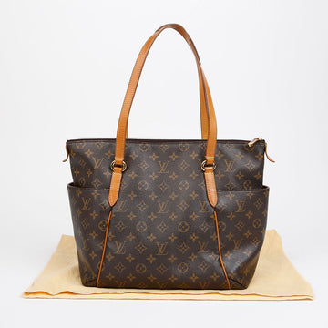 LOUIS VUITTON トータリー MM ショルダーバッグ M56689 156162664