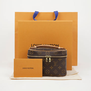 Louis Vuitton Mini Makeup Pouch M44495 156209385