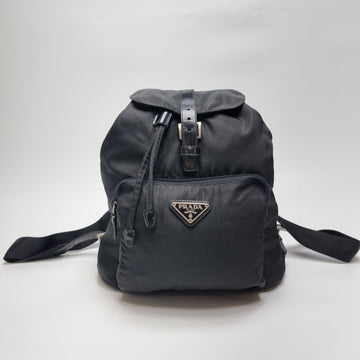 PRADA ナイロンワンポケットバックパックミディアム男女共用 603-07 156543188