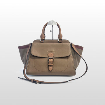 BURBERRY ハウスチェックグレインスモールバナーポシェットブラウン3992188 156560162