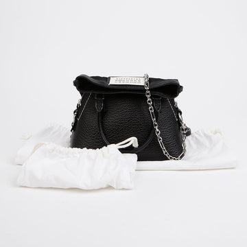 MAISON MARGIELA Mikrotote Schultertasche S56WG0081 5AC 156271283