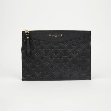 Louis Vuitton Daily Pouch M62937 156238651