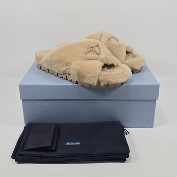 PRADA Gummisohle Rüschensandalen (230) 156567555