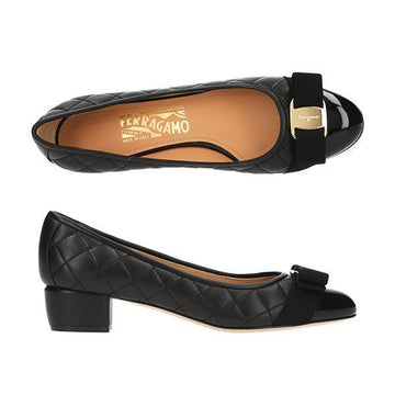 SALVATORE FERRAGAMO Pumps mit geflochtenem Bogen und Steppung Damen 144155411