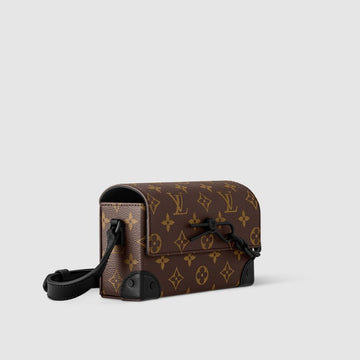 LOUIS VUITTON ウェアラブル ウォレット モノグラム M83613 156645032