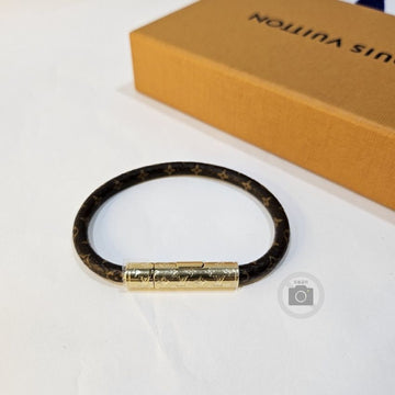 Louis Vuitton Jewelry Women's Confidential Bracelet 17 156645056