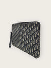 Dior Oblique A4 Zipper Strap Clutch Bag 156683554 [P]