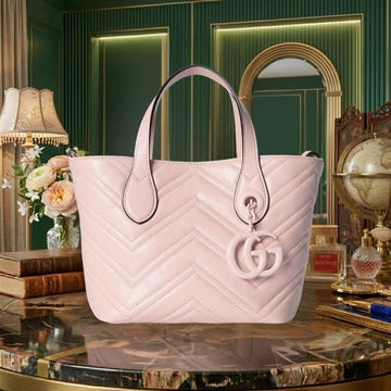 Gucci Small Tote Bag 151812668