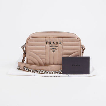 PRADA ダイアグラムミニカメラショルダークロスバッグ 1BH084 156377231