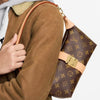 LOUIS VUITTON Pochette Mia M26191 156798910 [P]